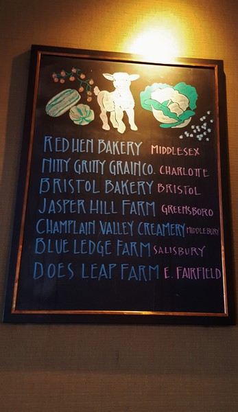 the-farmhouse-tap-grill-burlington-farms